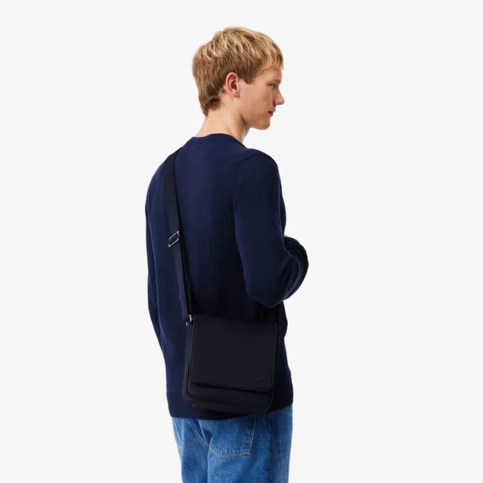 Classic Flap Close Shoulder Bag