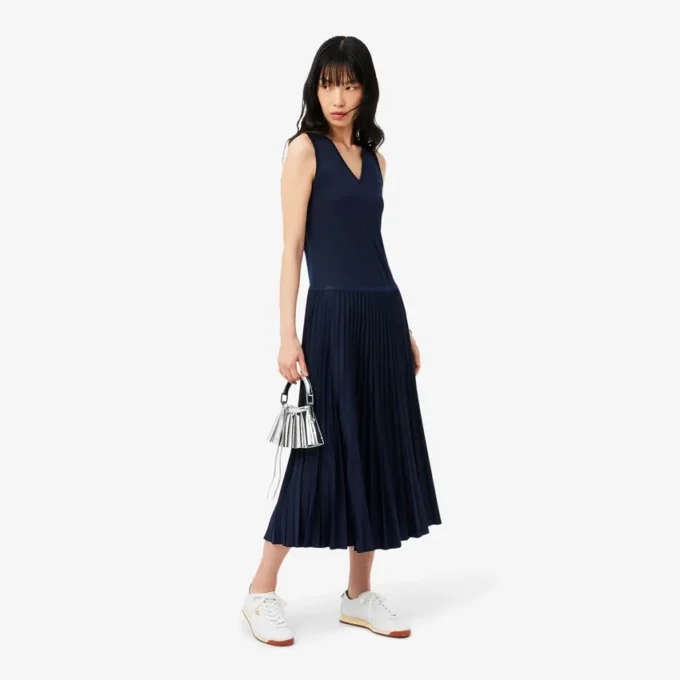 Long Sleeveless Pleated Dress