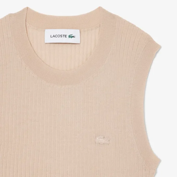Merino Wool 3D Knit Sleeveless Sweater