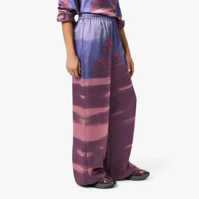 Women’s Oversized Landscape Print Pants
