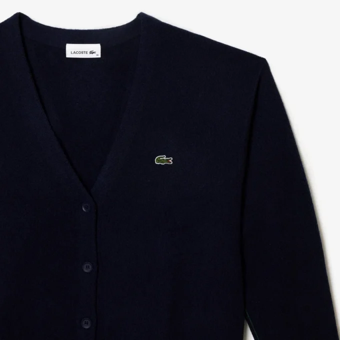 Women’s Relaxed Fit V-Neck Wool Cardigan